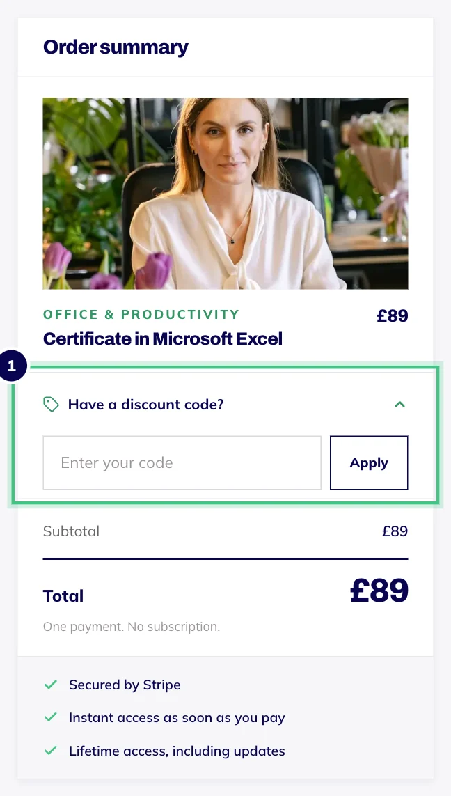 The order summary at checkout with the discount code box open.